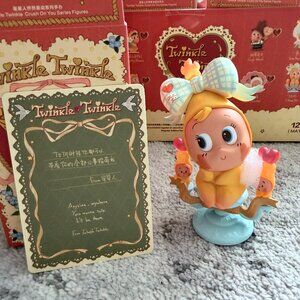 POP MART Twinkle Twinkle Crush On You Series – I Hear You